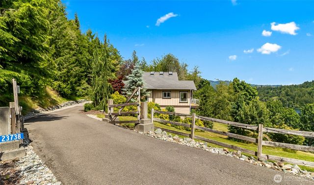 23738 Carlson Place, Mount Vernon, WA 98274