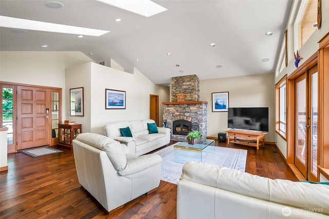 23738 Carlson Place, Mount Vernon, WA 98274