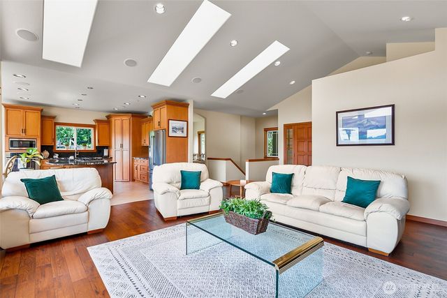 23738 Carlson Place, Mount Vernon, WA 98274