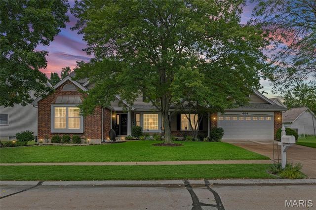 484 Saint Thomas Isle Lane, Wildwood, MO 63040