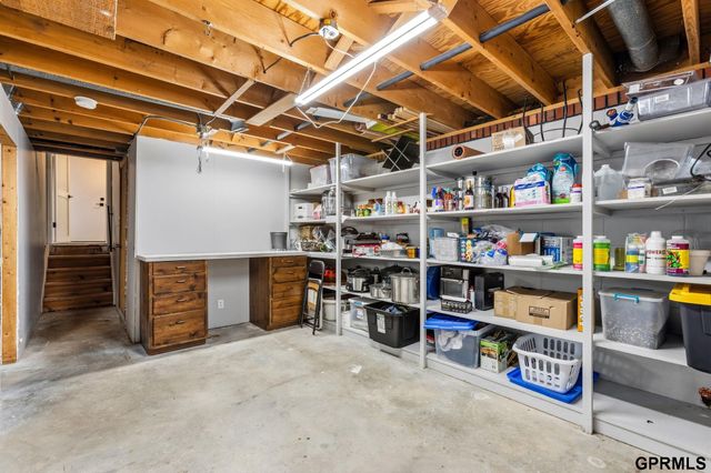 317 S 129Th Street, Omaha, NE 68154