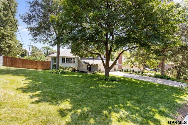 317 S 129Th Street, Omaha, NE 68154