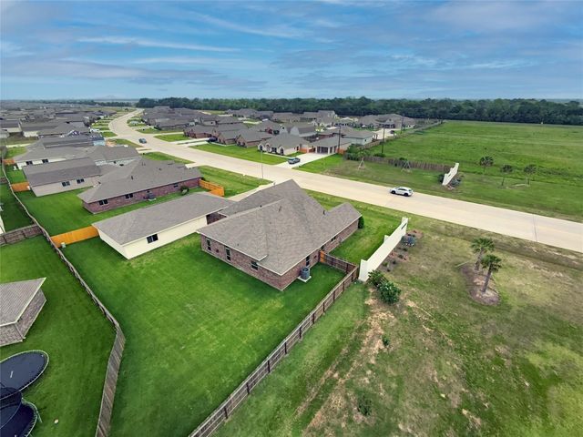 3708 Pedregal Road, League City, TX 77539