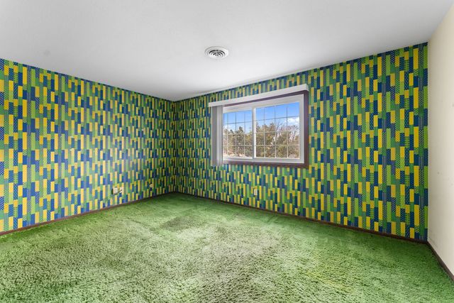 1321 Terrace Park Drive, Bettendorf, IA 52722