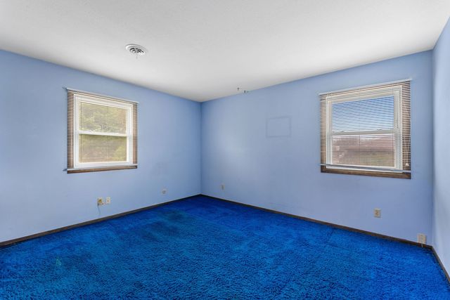 1321 Terrace Park Drive, Bettendorf, IA 52722