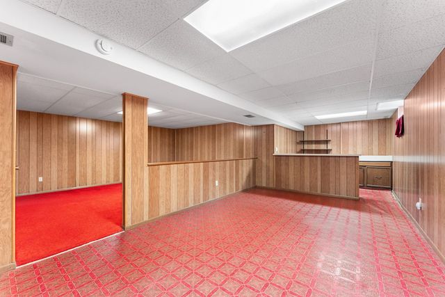 1321 Terrace Park Drive, Bettendorf, IA 52722