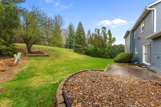 1321 Terrace Park Drive, Bettendorf, IA 52722