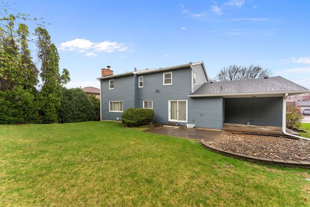 1321 Terrace Park Drive, Bettendorf, IA 52722