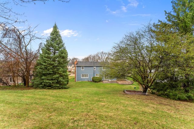 1321 Terrace Park Drive, Bettendorf, IA 52722