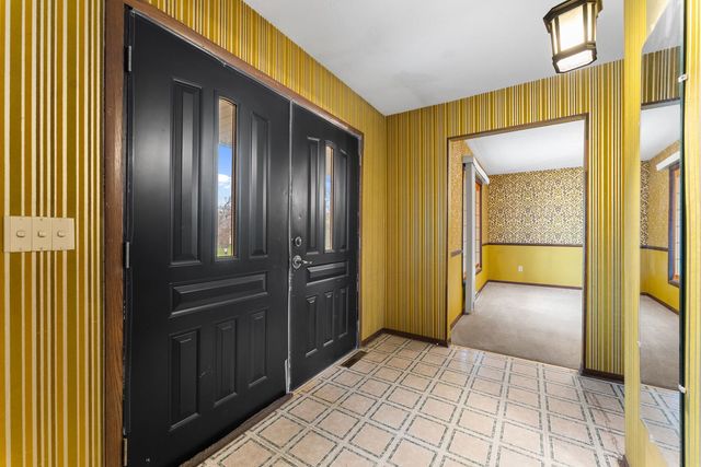 1321 Terrace Park Drive, Bettendorf, IA 52722