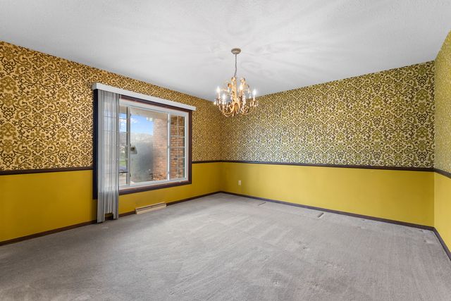 1321 Terrace Park Drive, Bettendorf, IA 52722