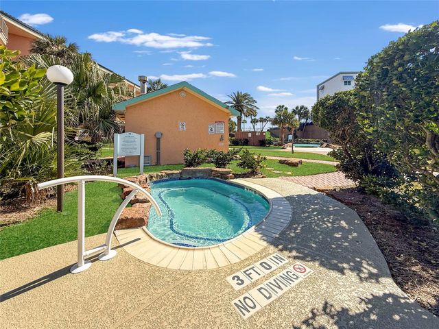 9520 Seawall Boulevard 329, Galveston, TX 77554