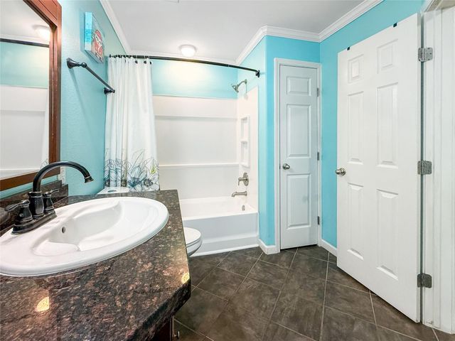 9520 Seawall Boulevard 329, Galveston, TX 77554