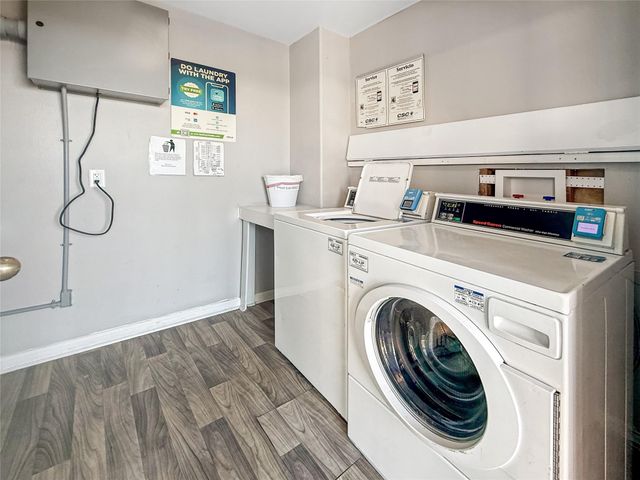 9520 Seawall Boulevard 329, Galveston, TX 77554