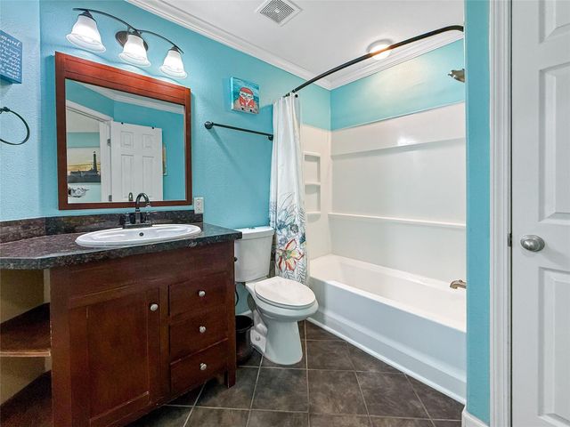 9520 Seawall Boulevard 329, Galveston, TX 77554