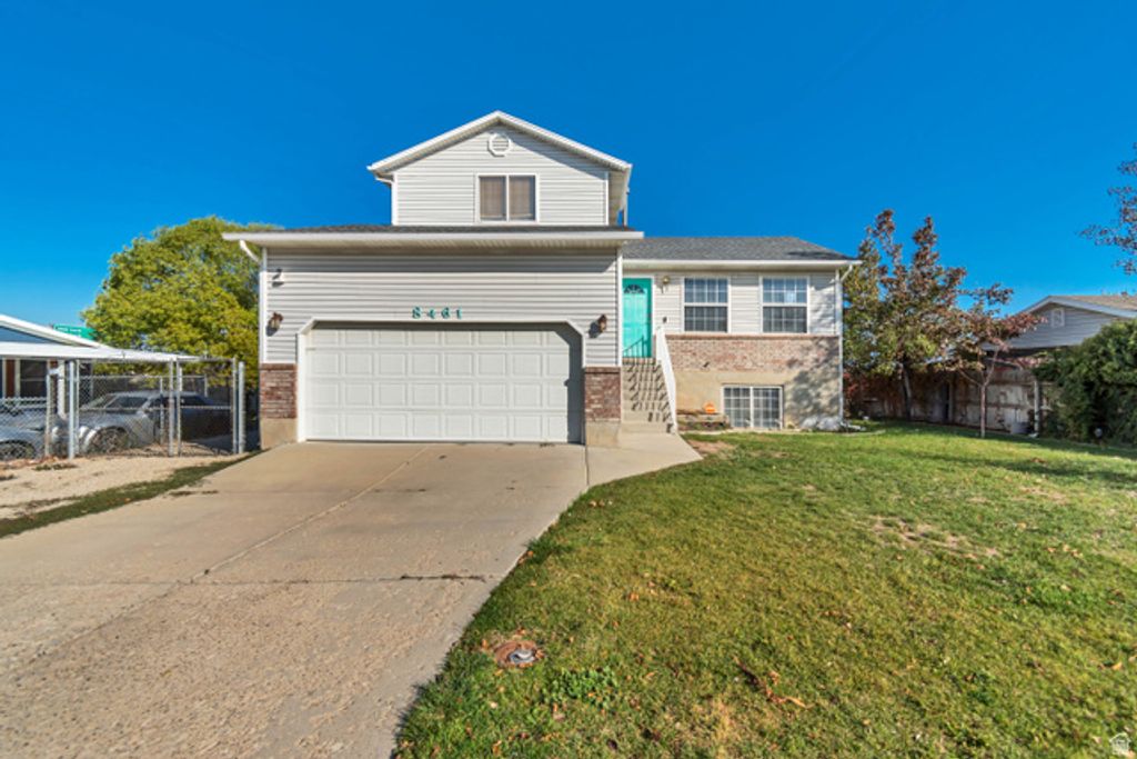 8461 S MEADOWLARK LN, West Jordan, UT 84088