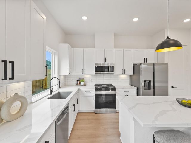 241 Rebecca Street A/B, Houston, TX 77022