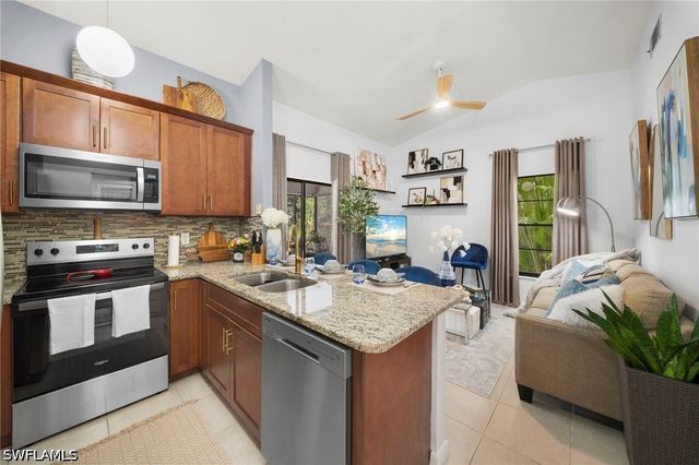 19101 Pine Run LN, Fort Myers, FL 33967