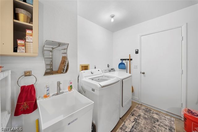 19101 Pine Run LN, Fort Myers, FL 33967