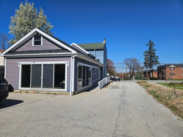 606 GERMANTOWN PIKE, Lafayette Hill, PA 19444