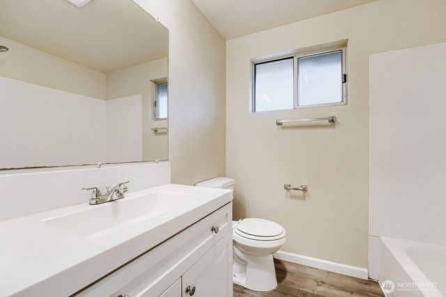 10311 D Street E, Tacoma, WA 98445