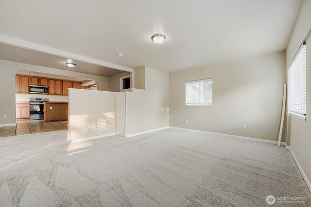 10311 D Street E, Tacoma, WA 98445