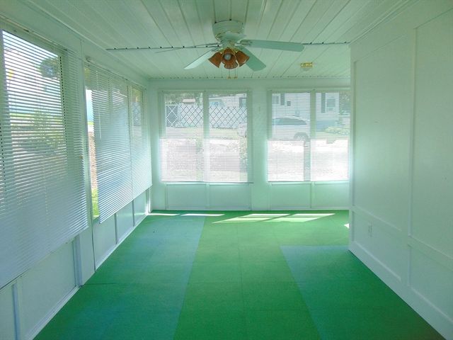225 Reingold Ave, Fitchburg, MA 01420