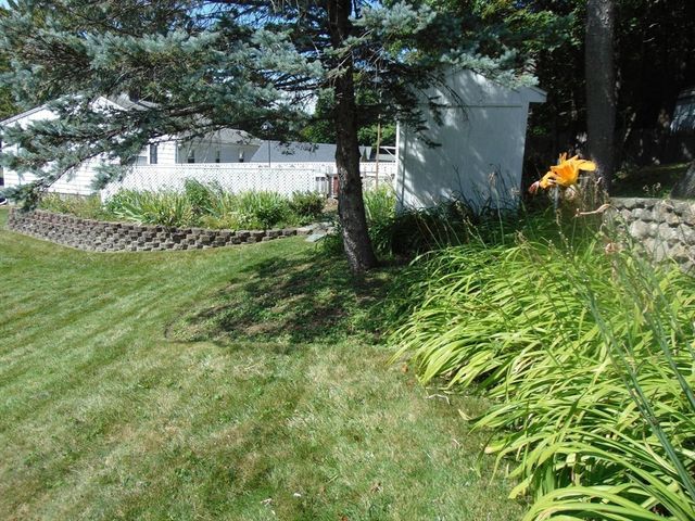 225 Reingold Ave, Fitchburg, MA 01420