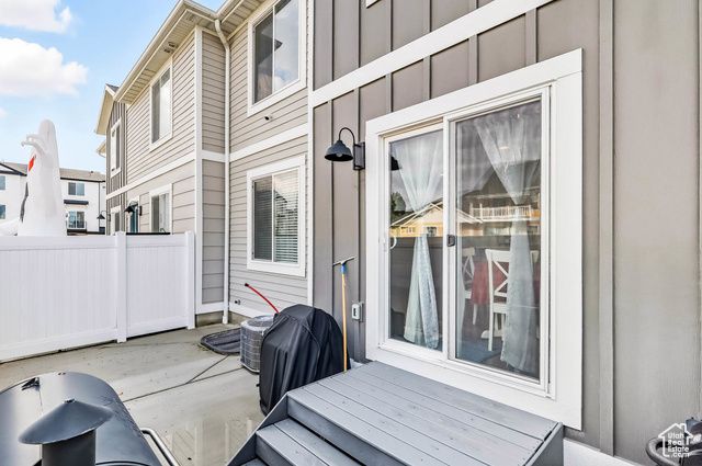 1847 E EAGLE VIEW LN, Eagle Mountain, UT 84005