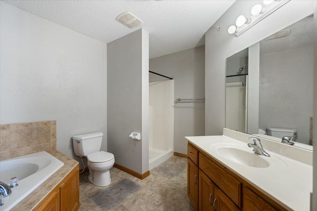 5604 100th Lane N, Brooklyn Park, MN 55443