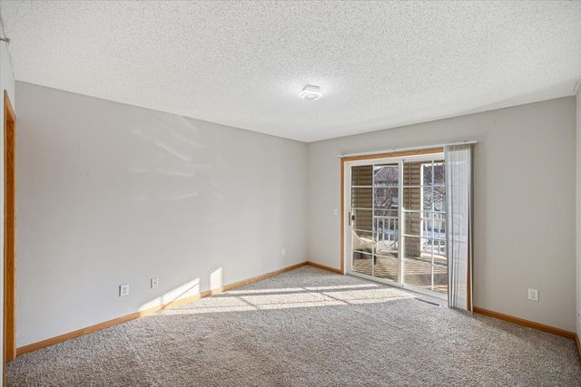 5604 100th Lane N, Brooklyn Park, MN 55443