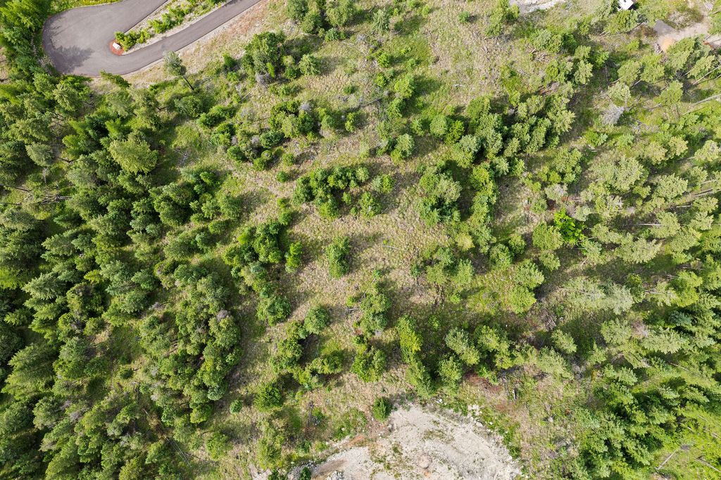 Image 35 of property listing at 45 Osprey Trail, Lakeside, MT 59922