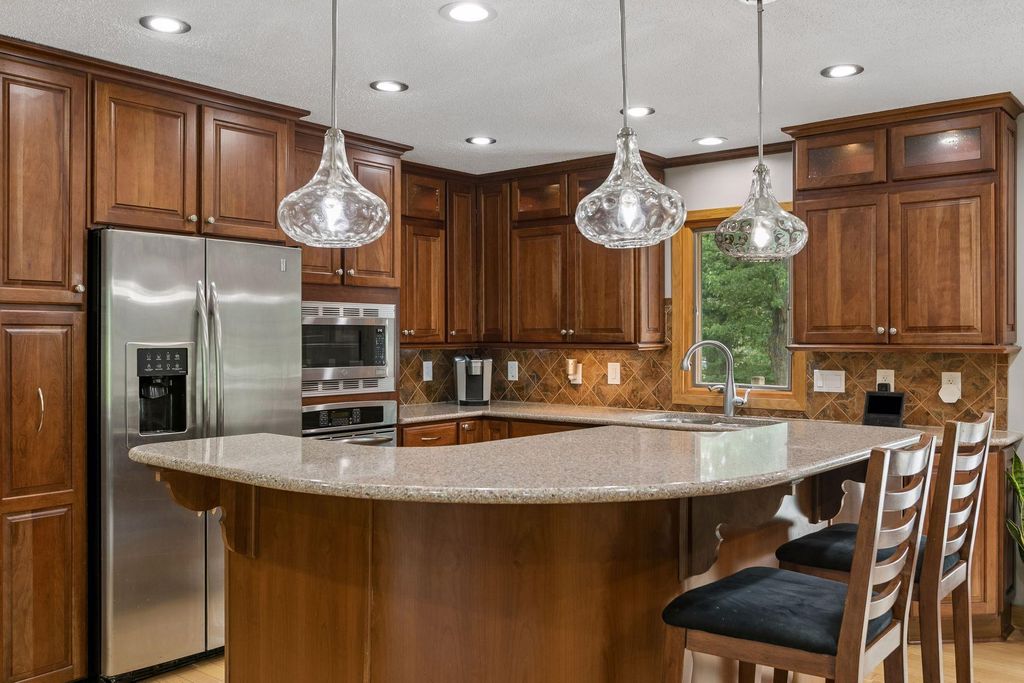 10600 Juniper Street NW, Coon Rapids, MN 55448 — exterior