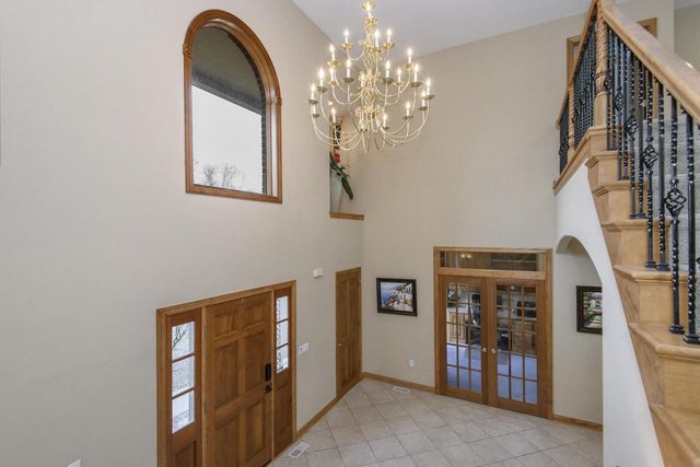 18840 Saratoga COURT, Brookfield, WI 53045