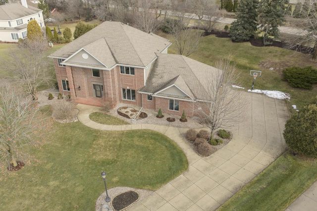 18840 Saratoga COURT, Brookfield, WI 53045