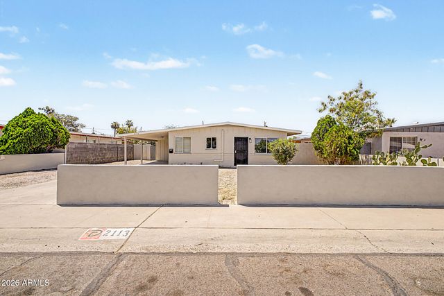 2113 W LUPINE Avenue, Phoenix, AZ 85029