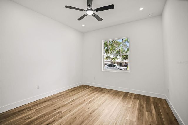 330 ARCHIMEDES STREET, Dunedin, FL 34698