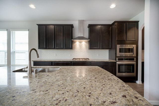 4310 Markstone Ridge Lane, Rosharon, TX 77583