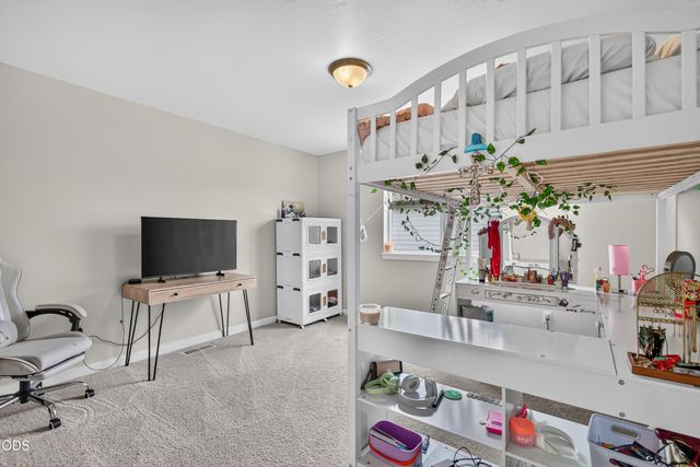 327 Arrowhead Trail, Eagle Point, OR 97524