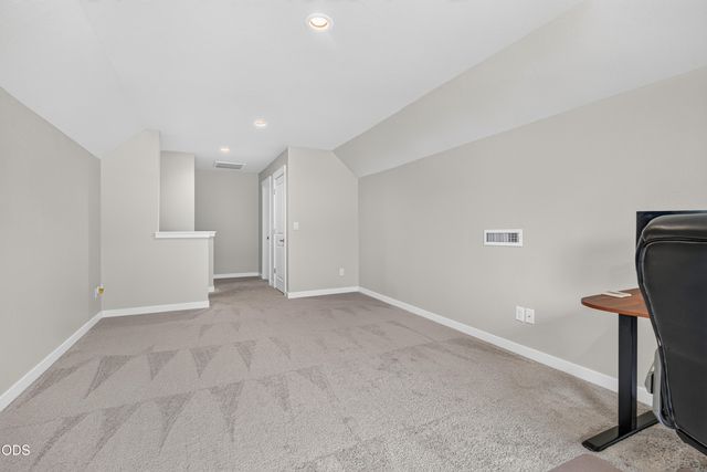 327 Arrowhead Trail, Eagle Point, OR 97524
