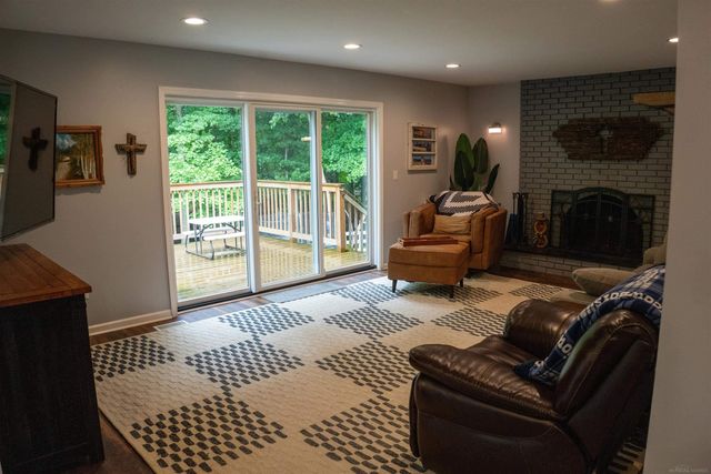 19901 S Riverhill Drive Drive, Clinton Township, MI 48036