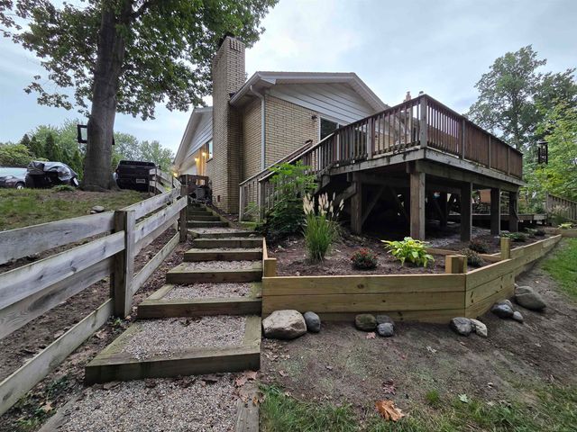 19901 S Riverhill Drive Drive, Clinton Township, MI 48036