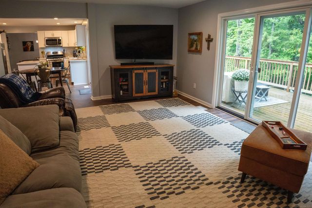 19901 S Riverhill Drive Drive, Clinton Township, MI 48036
