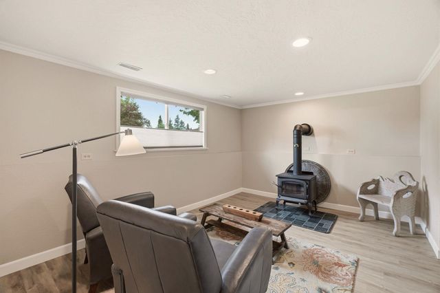 414 N Sherman Ave, Medical Lake, WA 99022