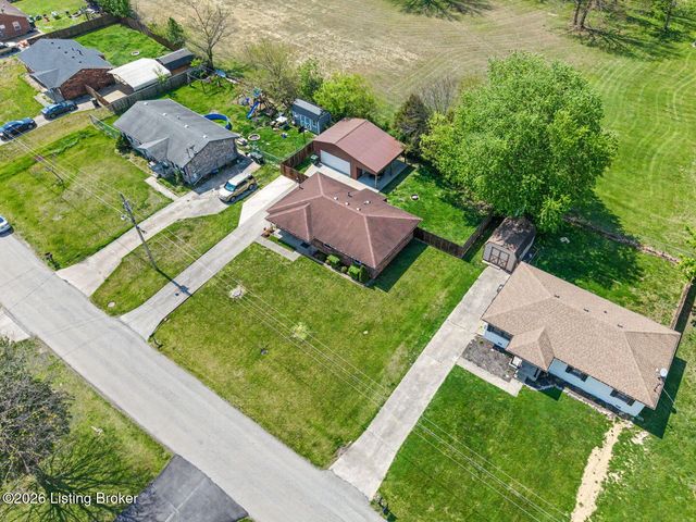 175 Mary Dr, Mt Washington, KY 40047