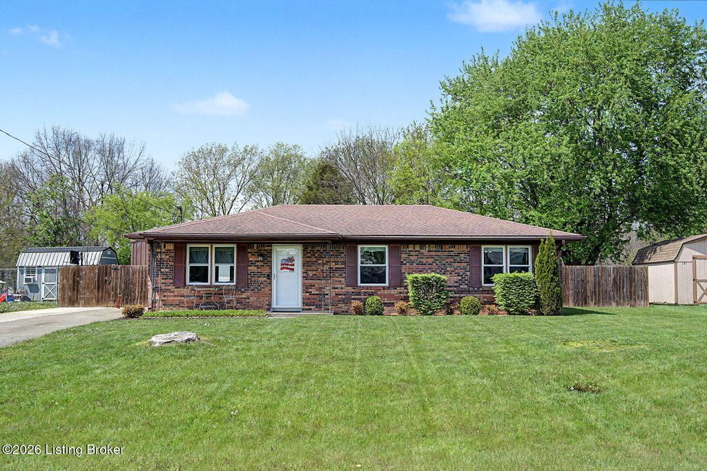 175 Mary Dr, Mt Washington, KY 40047