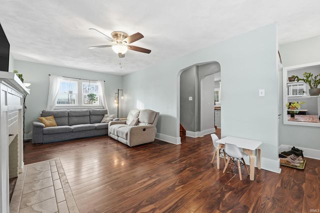 2007 California Avenue, Fort Wayne, IN 46805