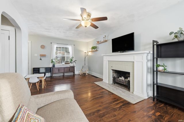 2007 California Avenue, Fort Wayne, IN 46805