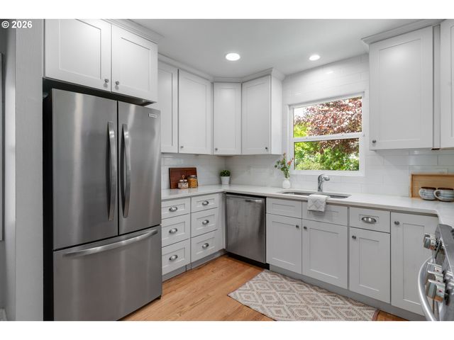 1026 Se NEHALEM St, Portland, OR 97202