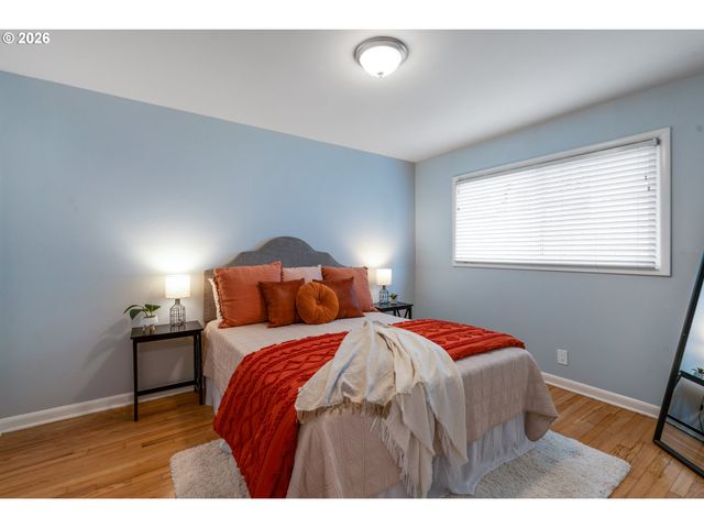 1026 Se NEHALEM St, Portland, OR 97202